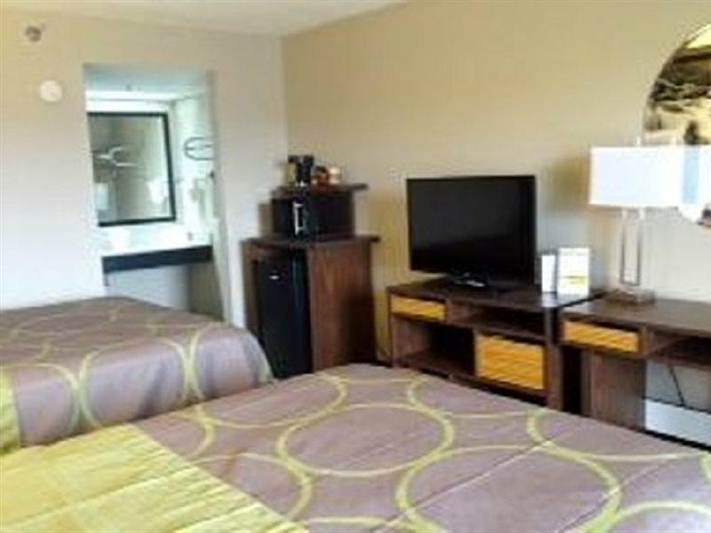 Super 8 By Wyndham Pigeon Forge-Emert St Exteriör bild