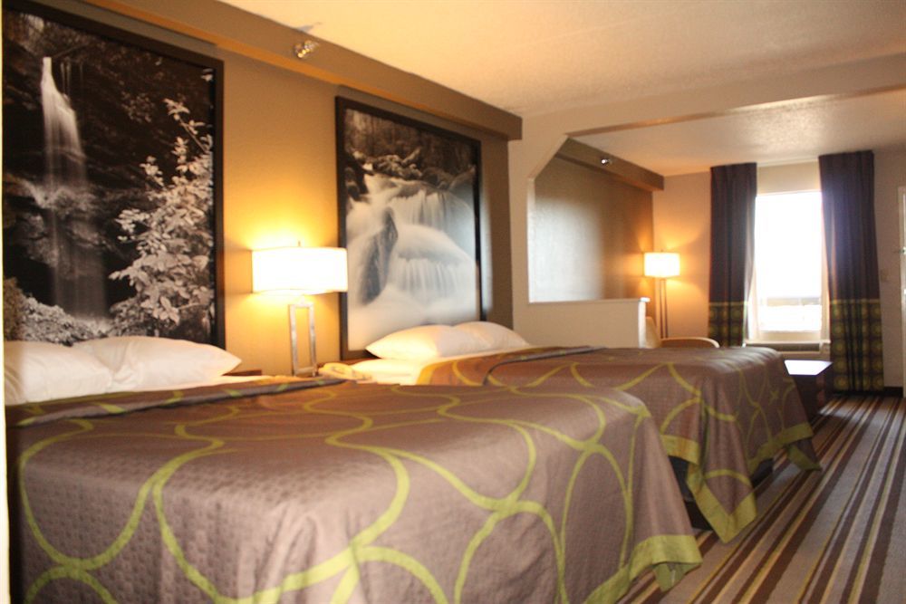 Super 8 By Wyndham Pigeon Forge-Emert St Exteriör bild